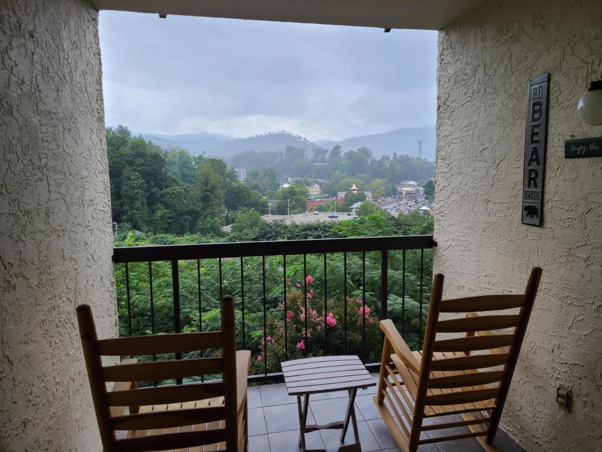 Gatlinburg Chateau Condo 302 Bagian luar foto
